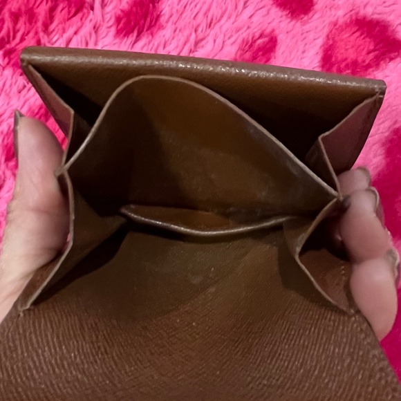 Coin Purse - Picture 4 of 12